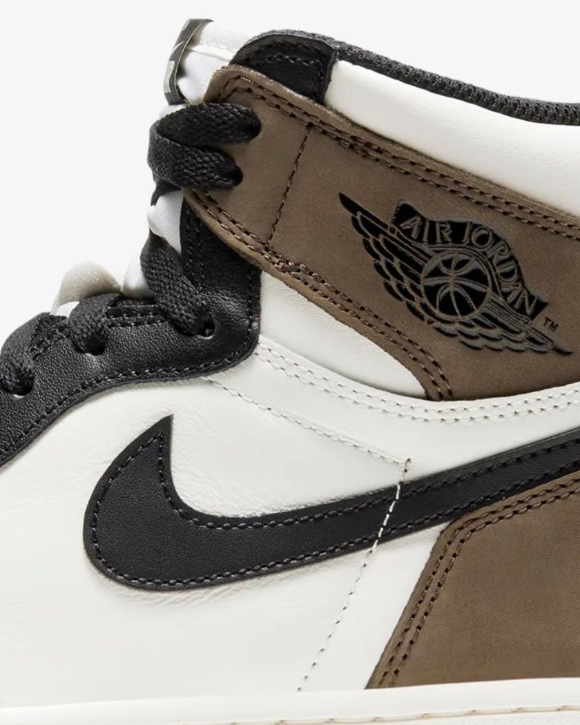 Air Jordan 1 Retro High Dark Mocha - Imagen 4