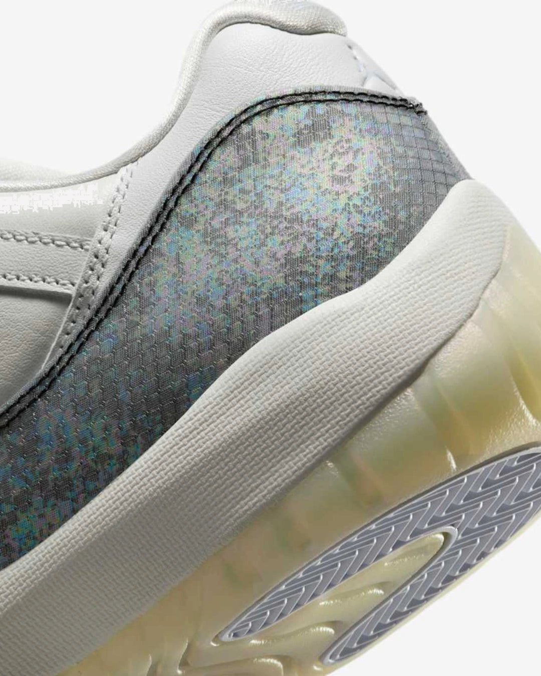 Air Jordan 11 Retro Low Year of the Snake - Imagen 8