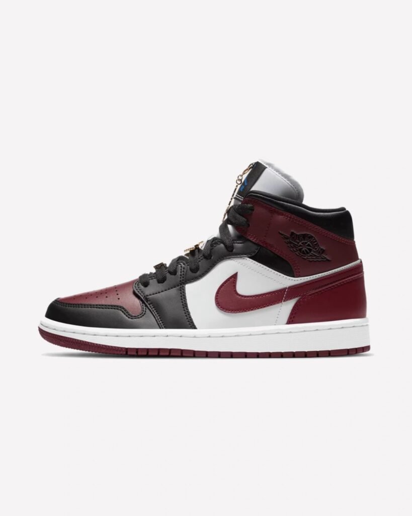 Air Jordan 1 Mid SE Black Dark Beetroot (W)