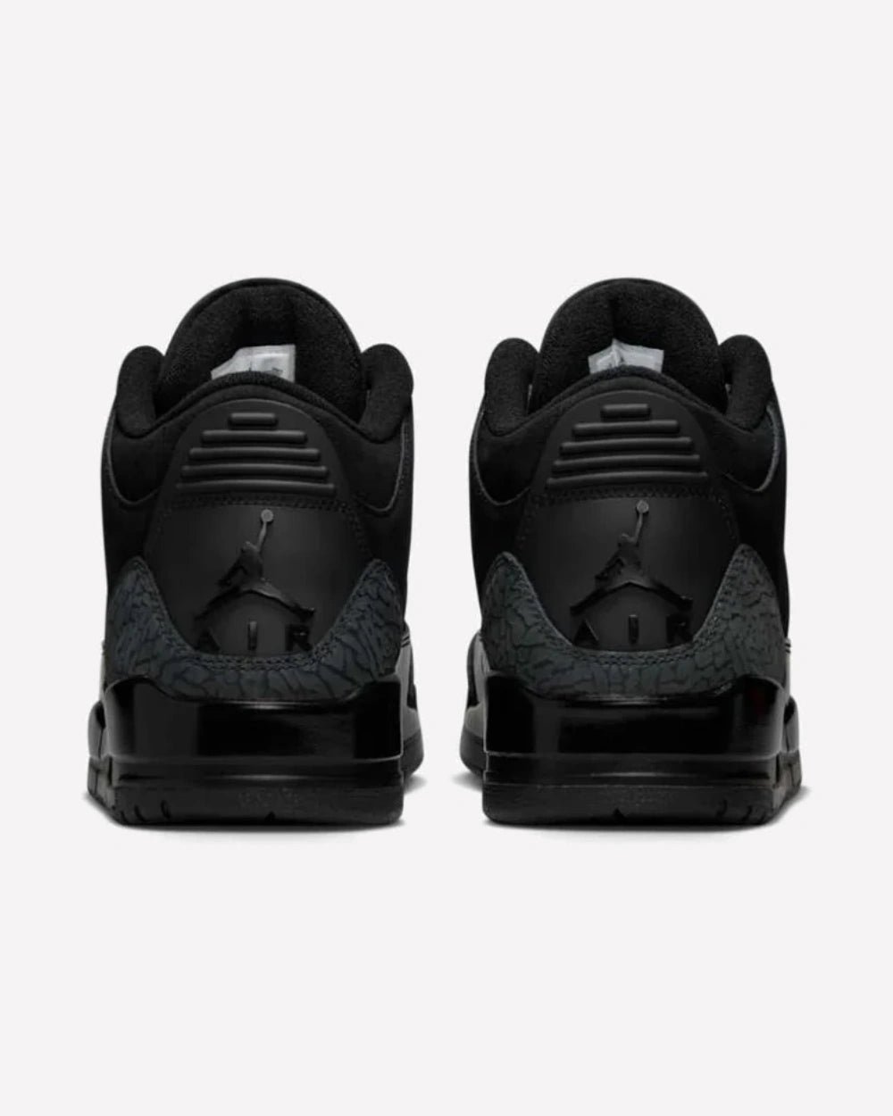Air Jordan 3 Black Cat (2025) - Imagen 3