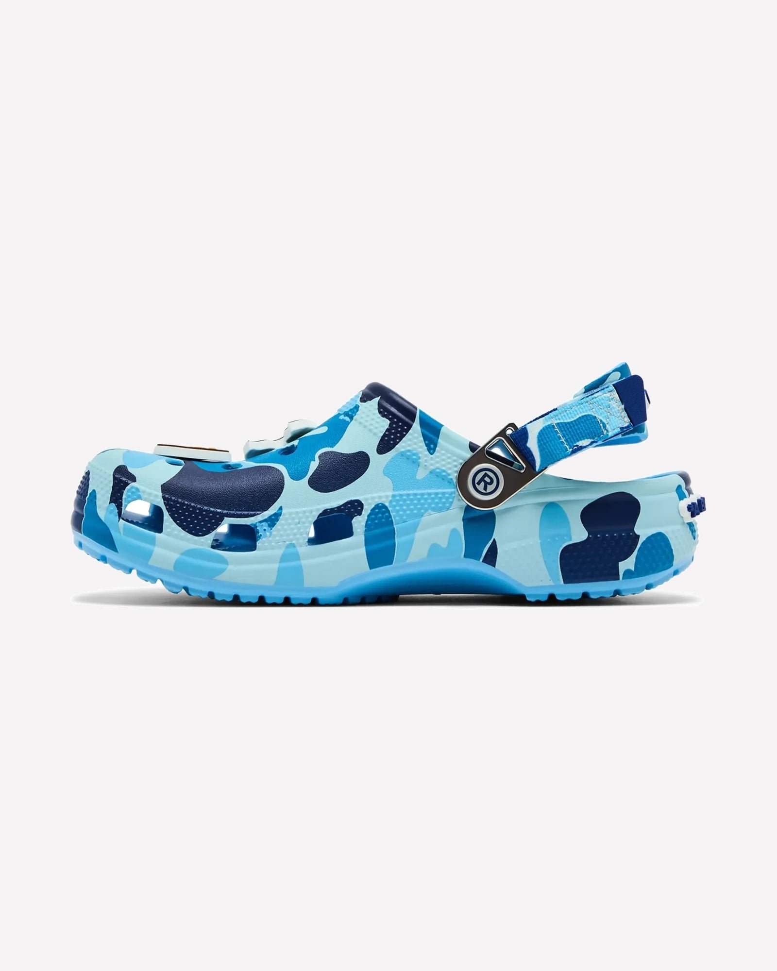Crocs Classic Clog A Bathing Ape ABC Camo Blue - Imagen 2