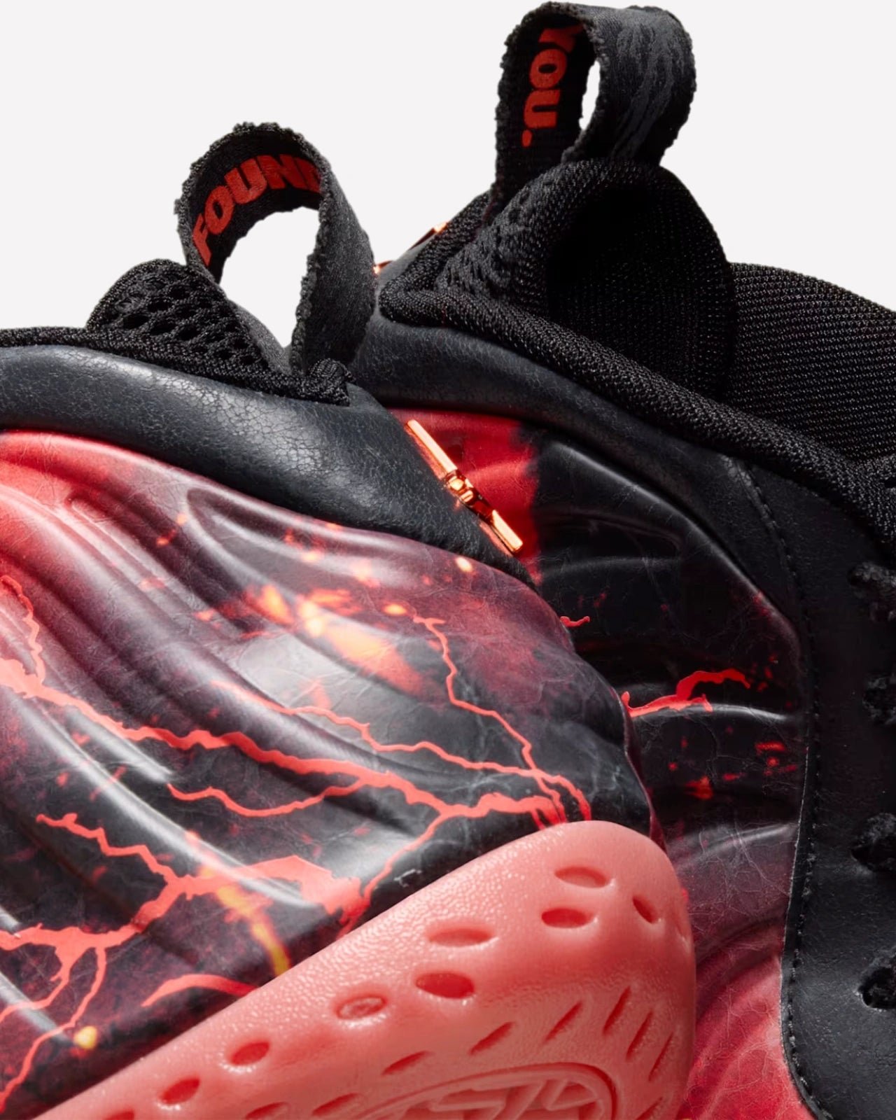 Nike Air Foamposite One Stranger Things - Imagen 8