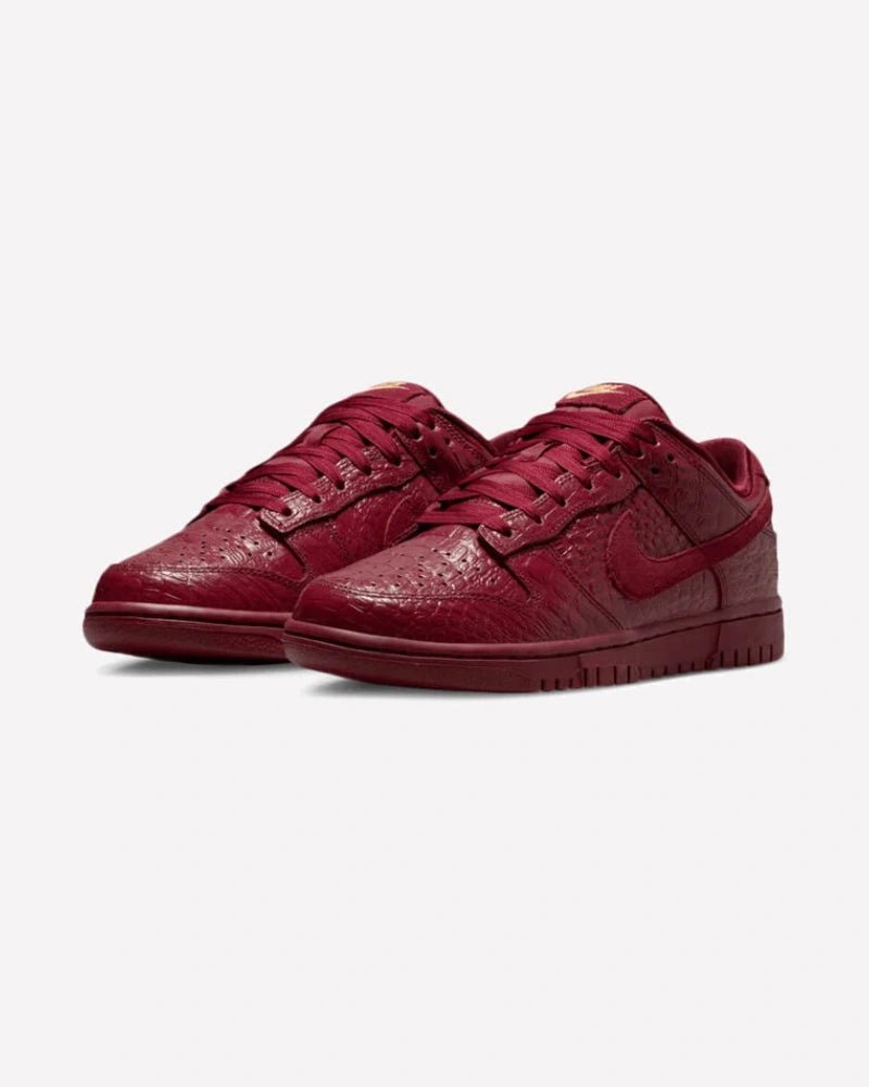 Nike Dunk Low Crocodile Team Red - Imagen 2