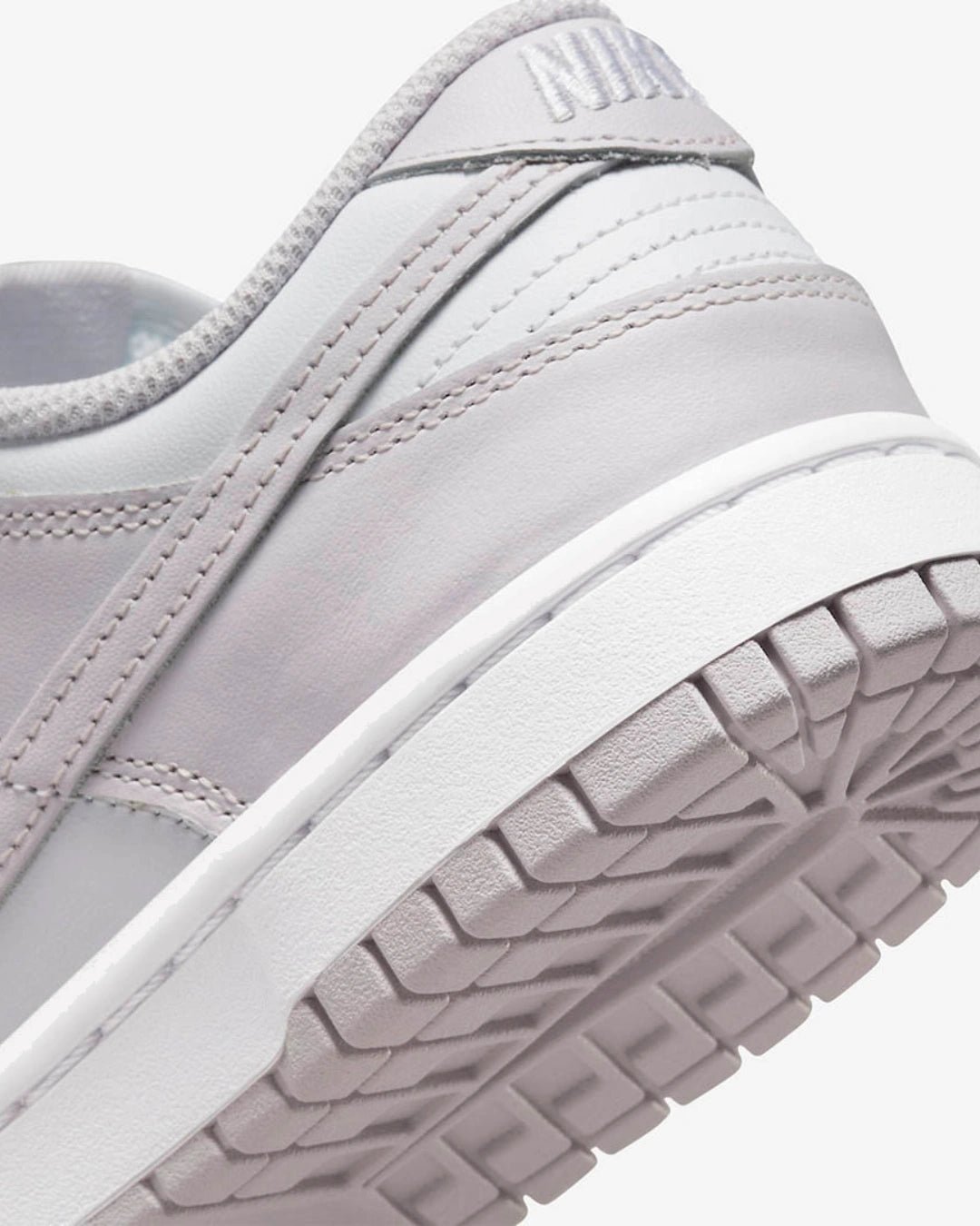Nike Dunk Low Light Violet Venice (W) - Imagen 7