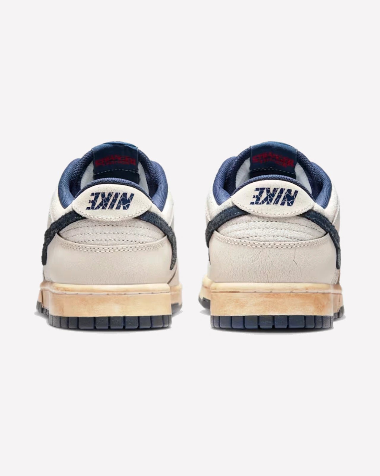 Nike Dunk Low Stranger Things Phantom - Imagen 3