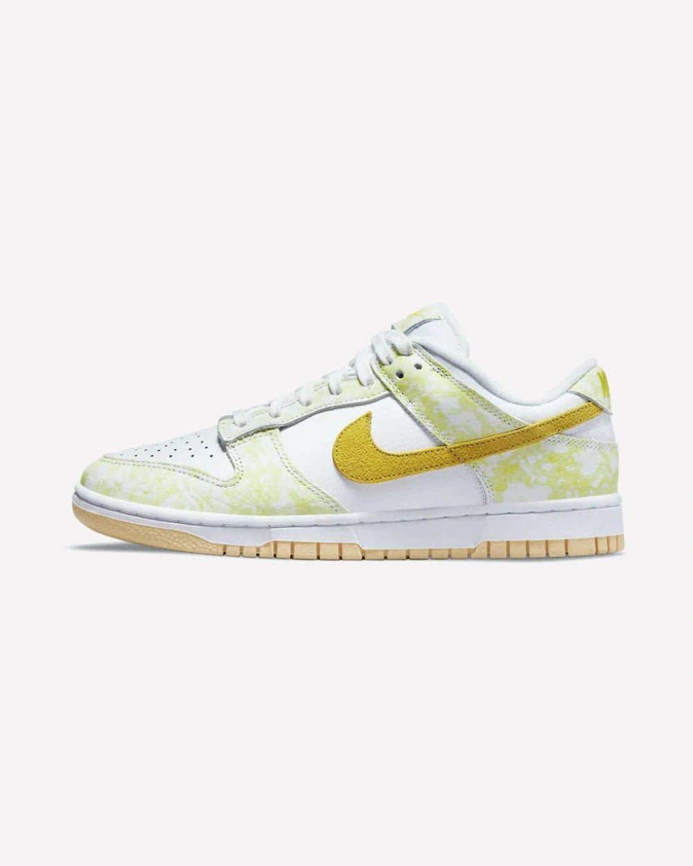 Nike Dunk Low Yellow Strike (W)