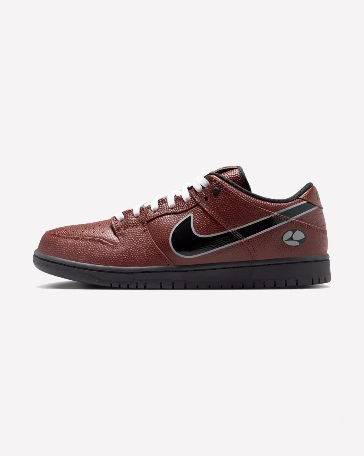 Nike SB Dunk Low Limo Skateboards