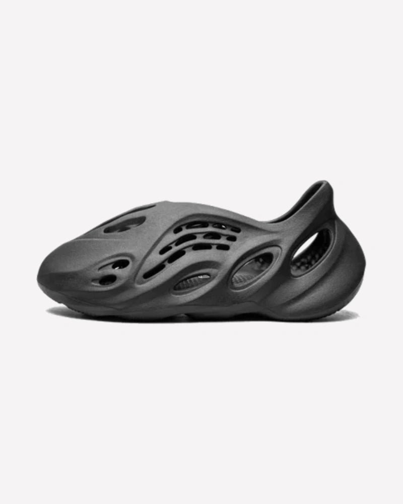 adidas Yeezy Foam RNNR Onyx