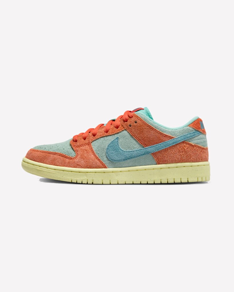 Nike SB Dunk Low Orange Emerald Rise